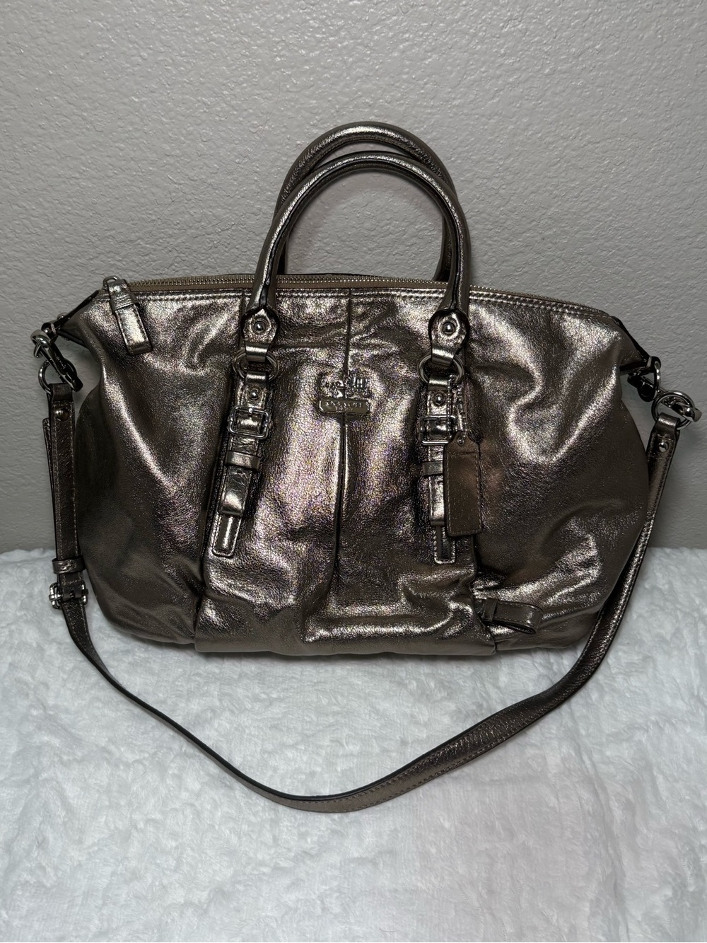 🩶 Coach Metallic Silver Satchel Handbag with Crossbody Strap G1293-21252